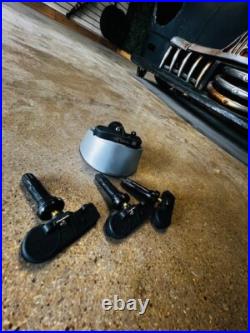 (13) Tire Pressure Sensor TPMS12 Ford Motorcraft 315Mhz DE8T-1A180-AA