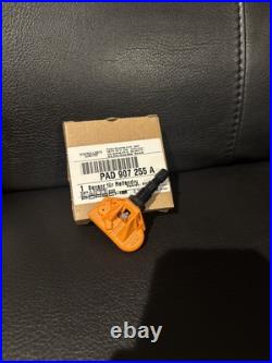 Genuine Porsche TPMS Sensor PAD-907-255-A For Cayenne Panamera Taycan Macan