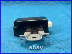 Lexus LX570 TPMS Tire Pressure Monitor Receiver 89760-60040 2008-2015 OEM Lexus LX570 TPMS Tire Pressure Monitor Receiver 89760-60040 2008-2015 OEM